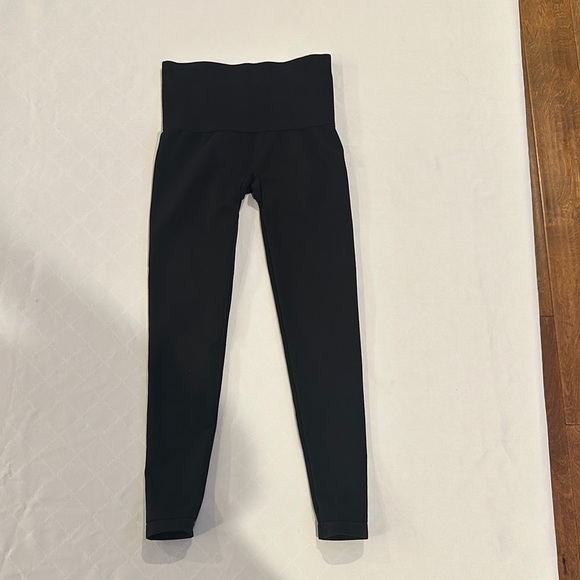 SPANX shaping high waisted leggings black small EUC - Picture 1 of 4